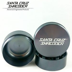 Santa Cruz Shredder | 3 Piece Medium Gloss Grinder